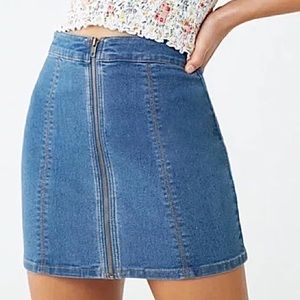 FOREVER 21 | denim jean mini skirt front zipper